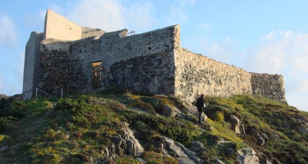 Torre o Fortezza Vecchia Torre o Fortezza Vecchia